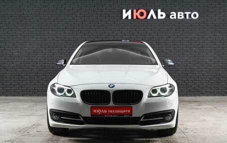 BMW 5 серия, 2015 год, 1 960 000 рублей, 2 фотография