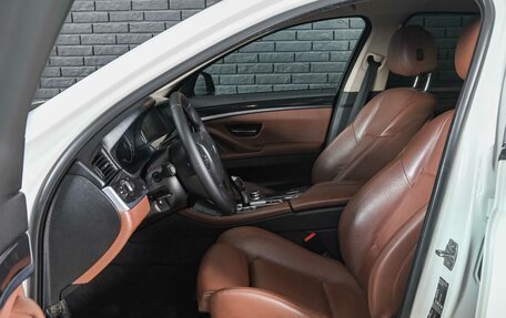 BMW 5 серия, 2015 год, 1 960 000 рублей, 10 фотография