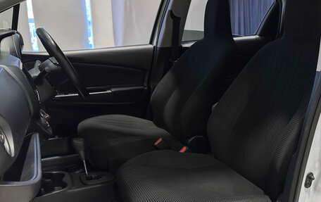 Toyota Vitz, 2017 год, 1 087 000 рублей, 15 фотография