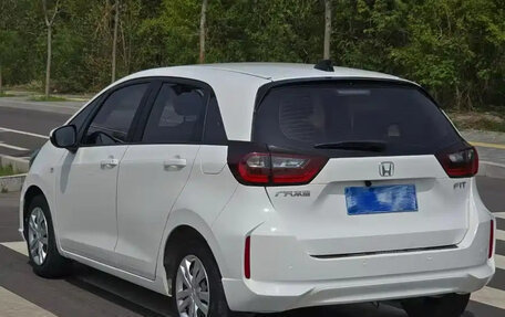Honda Fit, 2023 год, 1 106 500 рублей, 3 фотография