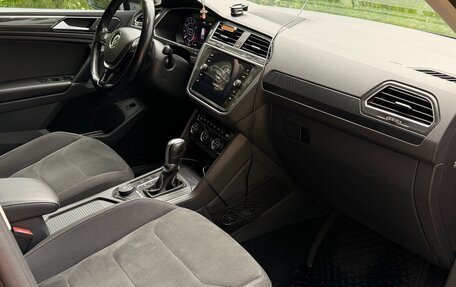 Volkswagen Tiguan II, 2017 год, 2 800 000 рублей, 7 фотография