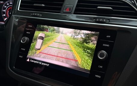Volkswagen Tiguan II, 2017 год, 2 800 000 рублей, 13 фотография