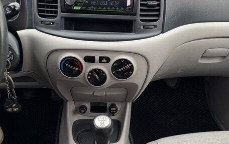 Hyundai Verna II, 2006 год, 270 000 рублей, 11 фотография