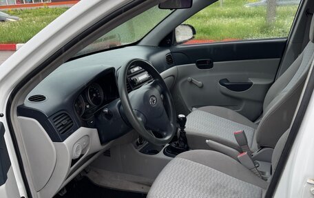Hyundai Verna II, 2006 год, 270 000 рублей, 9 фотография