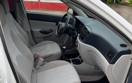Hyundai Verna II, 2006 год, 270 000 рублей, 14 фотография