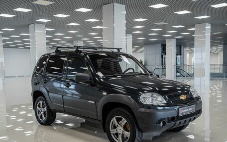 Chevrolet Niva I рестайлинг, 2015 год, 546 000 рублей, 5 фотография