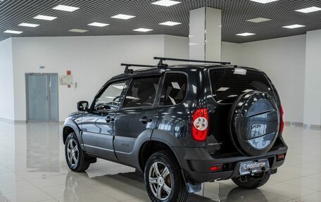 Chevrolet Niva I рестайлинг, 2015 год, 546 000 рублей, 6 фотография