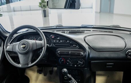 Chevrolet Niva I рестайлинг, 2015 год, 546 000 рублей, 14 фотография