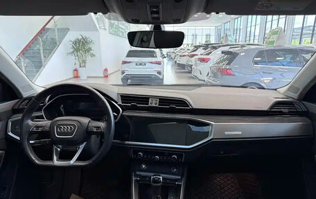 Audi Q3, 2023 год, 2 150 000 рублей, 11 фотография