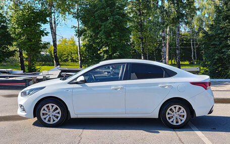 Hyundai Solaris II рестайлинг, 2018 год, 1 300 000 рублей, 10 фотография