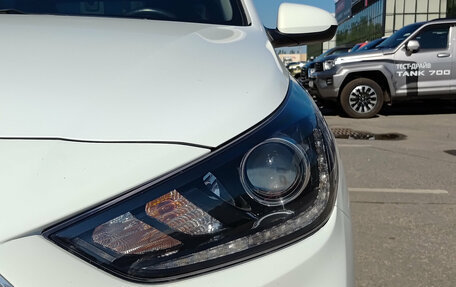 Hyundai Solaris II рестайлинг, 2018 год, 1 300 000 рублей, 21 фотография