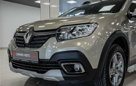 Renault Sandero II рестайлинг, 2020 год, 1 277 000 рублей, 2 фотография