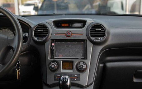 KIA Carens III (RP), 2007 год, 590 000 рублей, 13 фотография