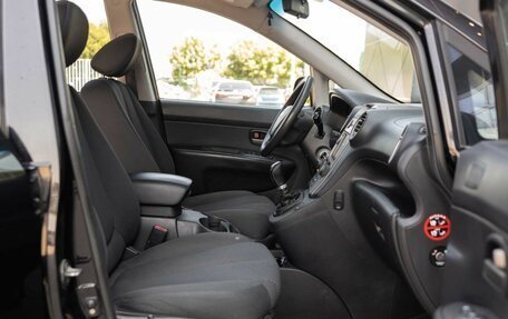 KIA Carens III (RP), 2007 год, 590 000 рублей, 18 фотография