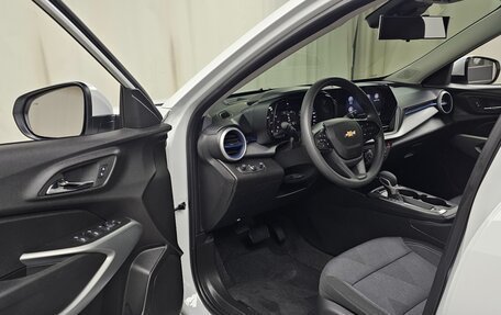 Chevrolet Trax, 2024 год, 1 721 220 рублей, 5 фотография