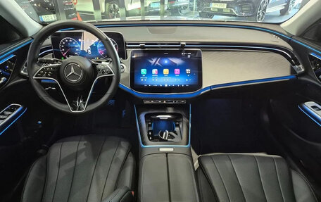 Mercedes-Benz E-Класс, 2025 год, 5 787 000 рублей, 5 фотография
