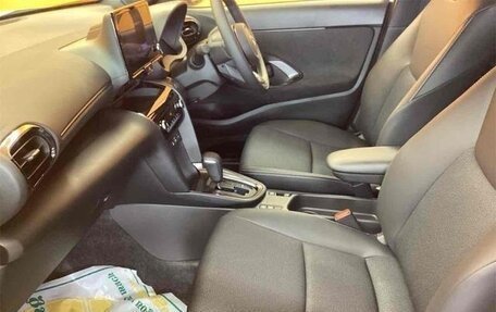 Toyota Yaris Cross, 2025 год, 1 670 333 рублей, 10 фотография