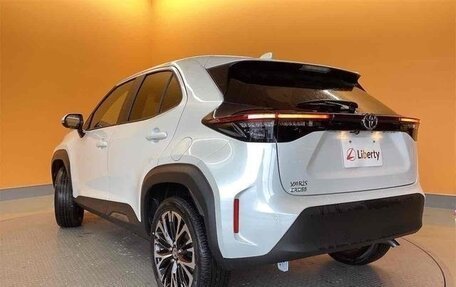 Toyota Yaris Cross, 2025 год, 1 670 333 рублей, 7 фотография