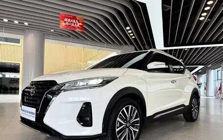 Nissan Kicks I, 2022 год, 1 840 000 рублей, 3 фотография