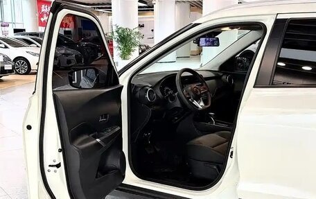 Nissan Kicks I, 2022 год, 1 840 000 рублей, 8 фотография