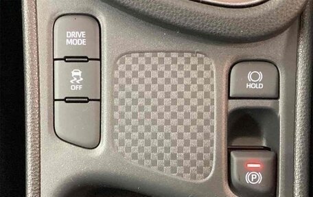 Toyota Yaris Cross, 2025 год, 1 670 333 рублей, 22 фотография