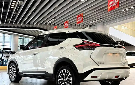 Nissan Kicks I, 2022 год, 1 840 000 рублей, 7 фотография