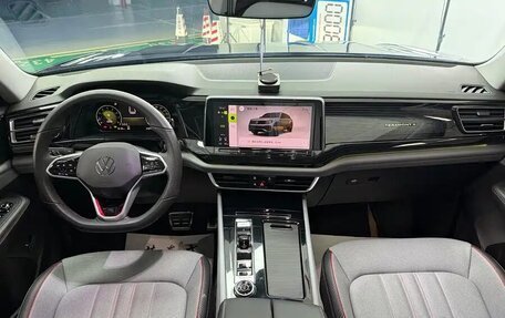 Volkswagen Teramont I, 2024 год, 4 028 259 рублей, 5 фотография