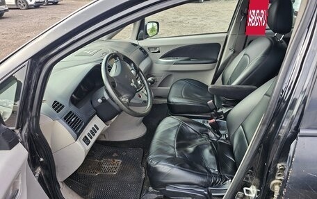 Mitsubishi Grandis, 2008 год, 550 000 рублей, 6 фотография