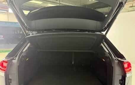 Volkswagen Teramont I, 2024 год, 4 028 259 рублей, 10 фотография