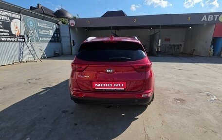 KIA Sportage IV рестайлинг, 2018 год, 1 700 000 рублей, 4 фотография