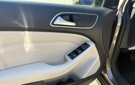 Mercedes-Benz B-Класс, 2012 год, 1 000 000 рублей, 6 фотография