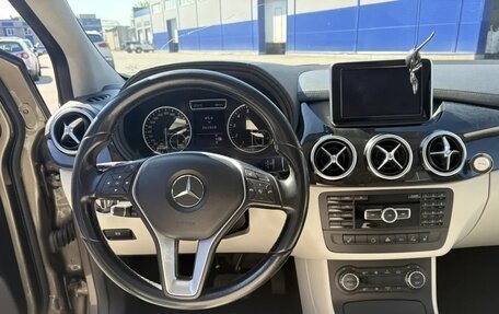 Mercedes-Benz B-Класс, 2012 год, 1 000 000 рублей, 8 фотография
