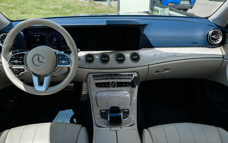 Mercedes-Benz E-Класс, 2019 год, 5 250 000 рублей, 13 фотография