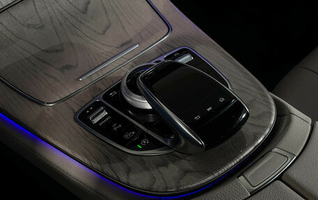 Mercedes-Benz E-Класс, 2019 год, 5 250 000 рублей, 19 фотография