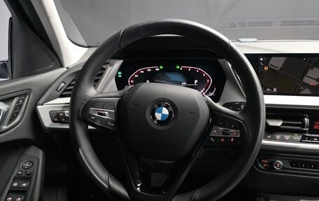 BMW 1 серия, 2020 год, 2 100 000 рублей, 7 фотография