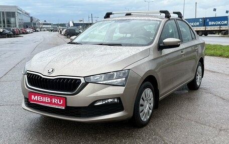 Skoda Rapid II, 2021 год, 1 620 000 рублей, 1 фотография