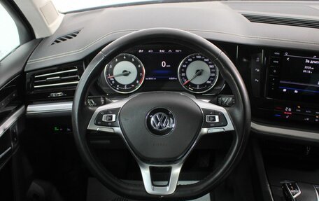 Volkswagen Touareg III, 2020 год, 5 310 000 рублей, 18 фотография