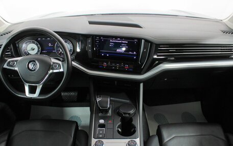 Volkswagen Touareg III, 2020 год, 5 310 000 рублей, 14 фотография