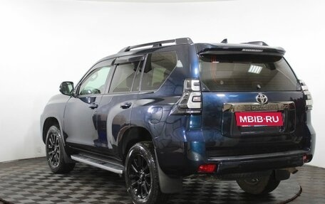 Toyota Land Cruiser Prado 150 рестайлинг 2, 2021 год, 6 500 000 рублей, 8 фотография