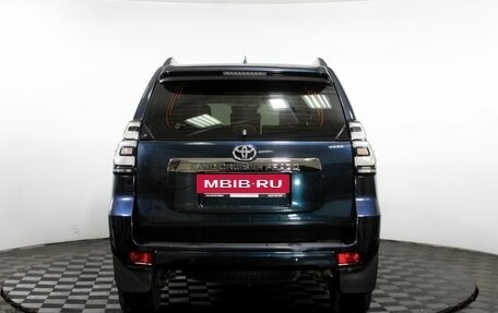 Toyota Land Cruiser Prado 150 рестайлинг 2, 2021 год, 6 500 000 рублей, 7 фотография