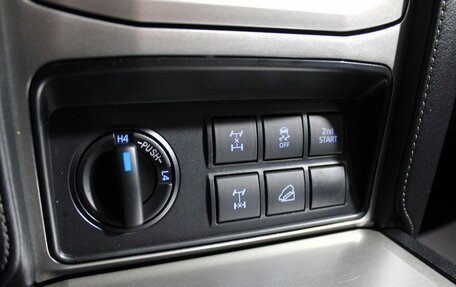 Toyota Land Cruiser Prado 150 рестайлинг 2, 2021 год, 6 500 000 рублей, 16 фотография