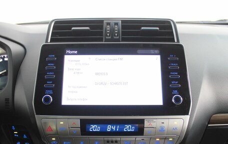 Toyota Land Cruiser Prado 150 рестайлинг 2, 2021 год, 6 500 000 рублей, 15 фотография
