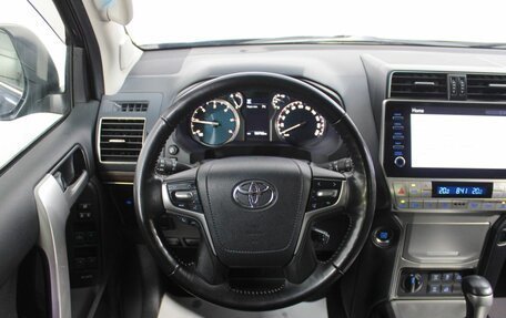 Toyota Land Cruiser Prado 150 рестайлинг 2, 2021 год, 6 500 000 рублей, 20 фотография