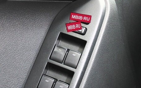 Toyota Land Cruiser Prado 150 рестайлинг 2, 2021 год, 6 500 000 рублей, 19 фотография