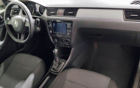 Skoda Rapid I, 2018 год, 1 250 000 рублей, 15 фотография