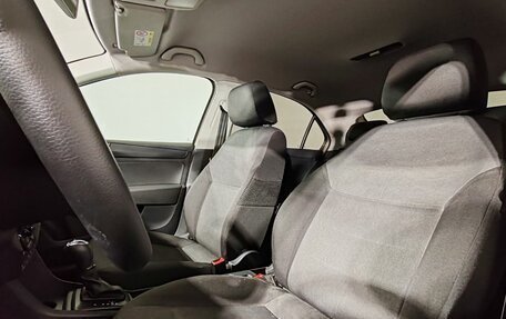 Skoda Rapid I, 2018 год, 1 250 000 рублей, 13 фотография
