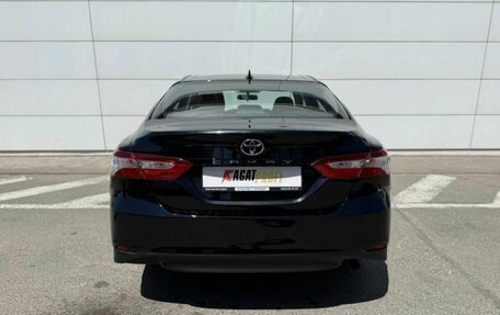 Toyota Camry, 2019 год, 2 370 000 рублей, 7 фотография