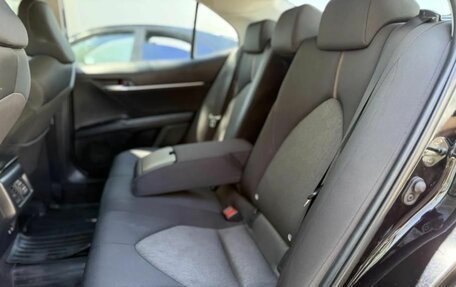 Toyota Camry, 2019 год, 2 370 000 рублей, 18 фотография