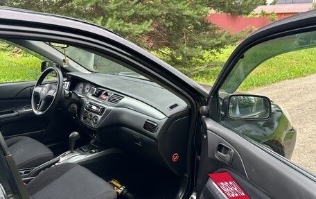 Mitsubishi Lancer IX, 2006 год, 299 000 рублей, 32 фотография