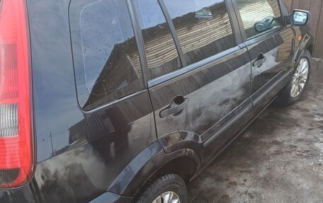 Ford Fusion I, 2005 год, 300 000 рублей, 2 фотография